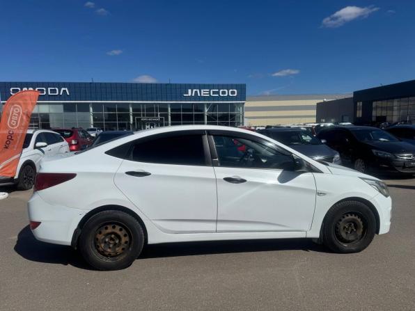 Hyundai Solaris I Рестайлинг с пробегом 2016 года, цена 669 000 рублей, 199000 км, седан, Автокод Объявления