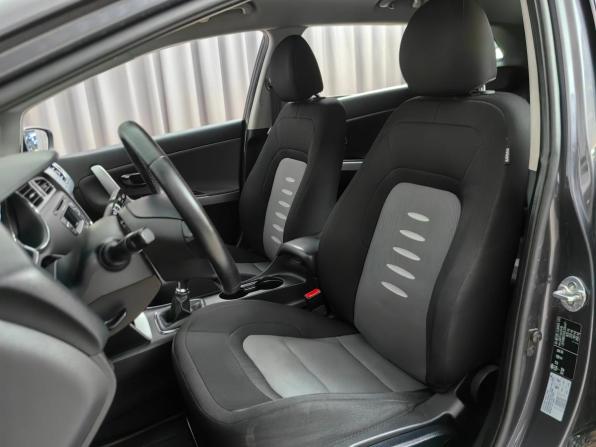 Kia Ceed II с пробегом 2012 года, цена 898 000 рублей, 157176 км, универсал, Автокод Объявления