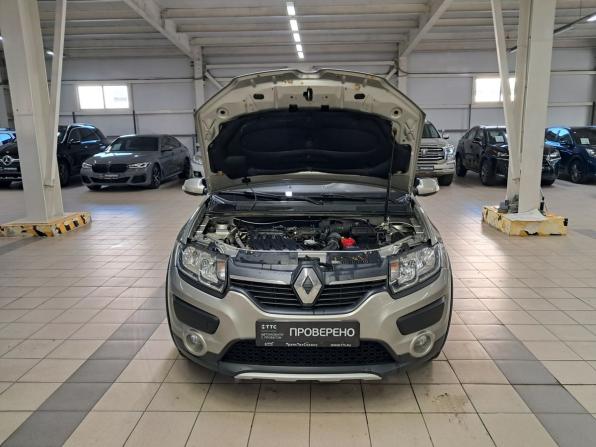 Renault Sandero II с пробегом 2017 года, цена 960 000 рублей, 118102 км, хэтчбек, Автокод Объявления