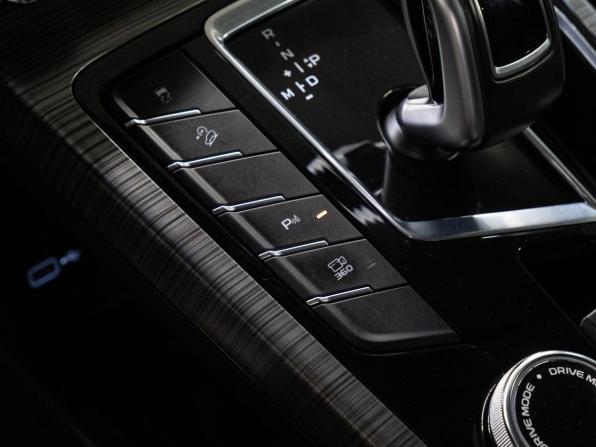 Geely Atlas Pro с пробегом 2023 года, цена 1 999 000 рублей, 36680 км, внедорожник, Автокод Объявления