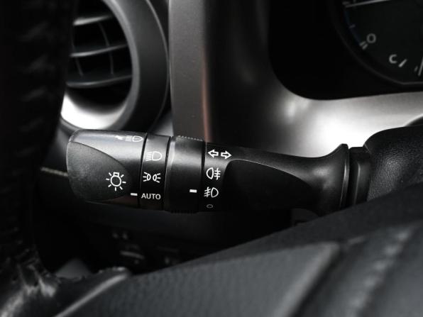 Toyota RAV4 IV (XA40) Рестайлинг с пробегом 2017 года, цена 2 149 000 рублей, 118061 км, внедорожник, Автокод Объявления