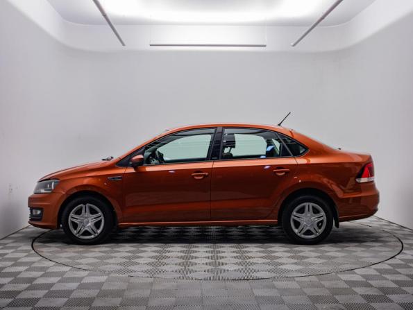 Volkswagen Polo V Рестайлинг с пробегом 2016 года, цена 990 000 рублей, 182152 км, седан, Автокод Объявления