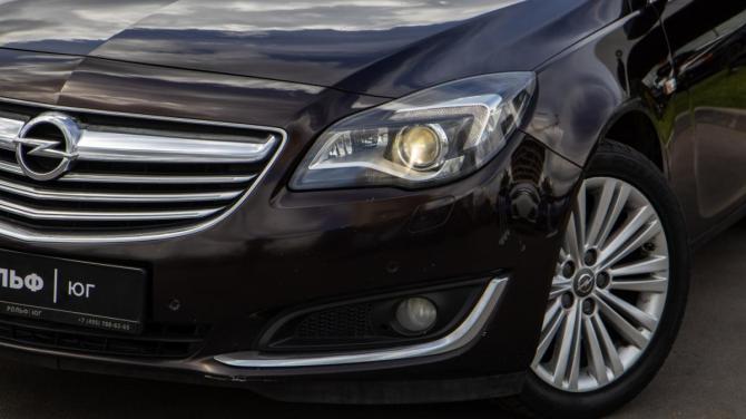 Opel Insignia I Рестайлинг с пробегом 2014 года, цена 1 388 000 рублей, 156133 км, седан, Автокод Объявления