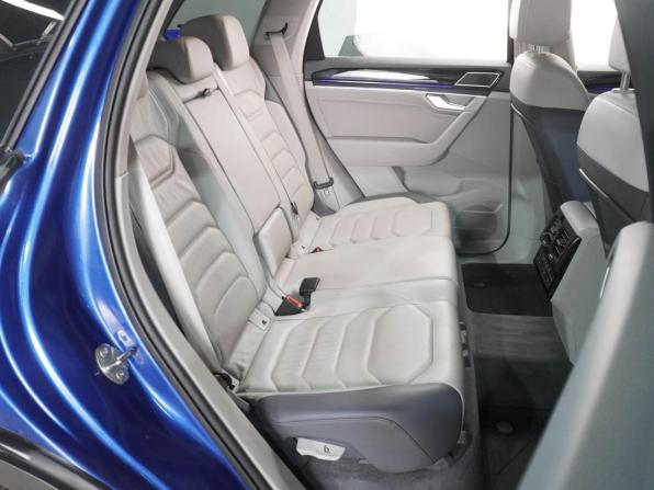 Volkswagen Touareg III с пробегом 2019 года, цена 4 949 000 рублей, 134236 км, внедорожник, Автокод Объявления