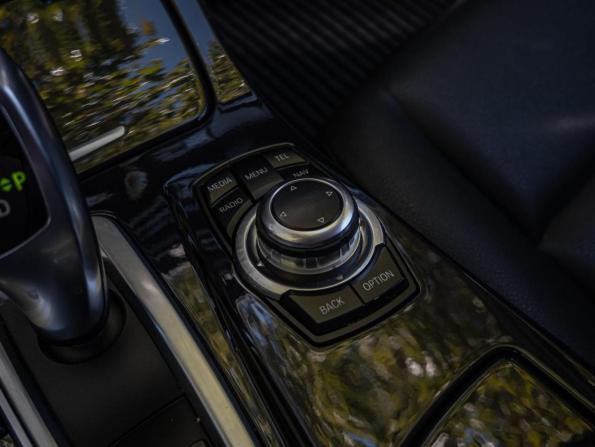 BMW 5 серии VI (F10/F11/F07) Рестайлинг с пробегом 2015 года, цена 2 130 000 рублей, 120008 км, седан, Автокод Объявления