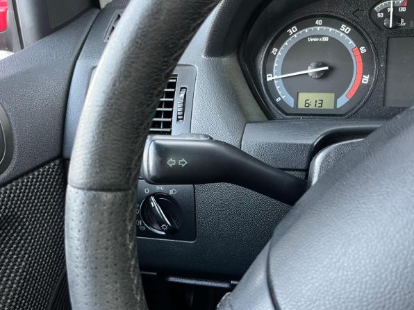 Skoda Fabia I Рестайлинг с пробегом 2006 года, цена 350 000 рублей, 320000 км, хэтчбек, Автокод Объявления