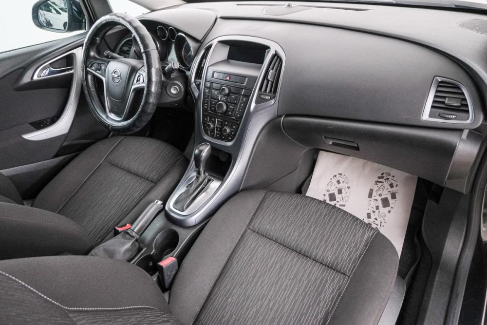 Opel Astra J Рестайлинг Красноярск  - изображение 12