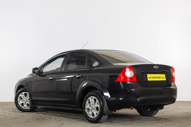 Ford Focus II Рестайлинг с пробегом 2011 года, цена 669 000 рублей, 527000 км, седан, Автокод Объявления