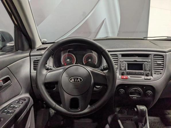 Kia Rio II Рестайлинг с пробегом 2011 года, цена 535 000 рублей, 184262 км, хэтчбек, Автокод Объявления