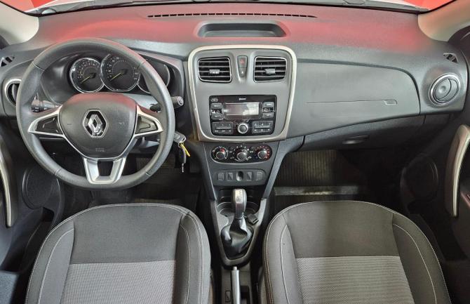 Renault Logan II Рестайлинг с пробегом 2022 года, цена 1 350 000 рублей, 50337 км, седан, Автокод Объявления