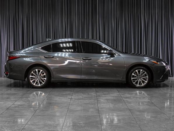 Lexus ES VII Рестайлинг с пробегом 2021 года, цена 3 919 000 рублей, 101495 км, седан, Автокод Объявления