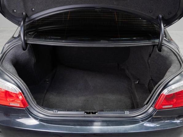 BMW 5 серии V (E60/E61) Рестайлинг с пробегом 2008 года, цена 1 370 000 рублей, 223078 км, седан, Автокод Объявления