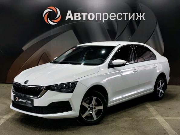 Skoda Rapid II с пробегом 2021 года, цена 1 630 000 рублей, 25411 км, лифтбек, Автокод Объявления