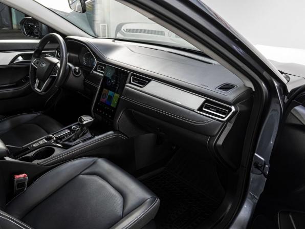JAC J7 I с пробегом 2023 года, цена 1 400 000 рублей, 55807 км, лифтбек, Автокод Объявления