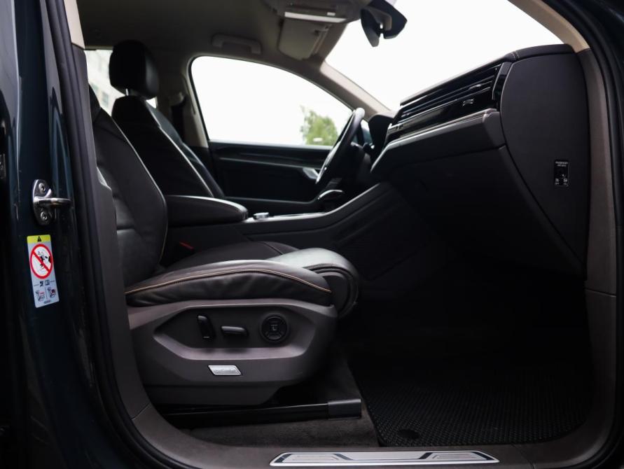 Volkswagen Touareg III Санкт-Петербург  - изображение 29