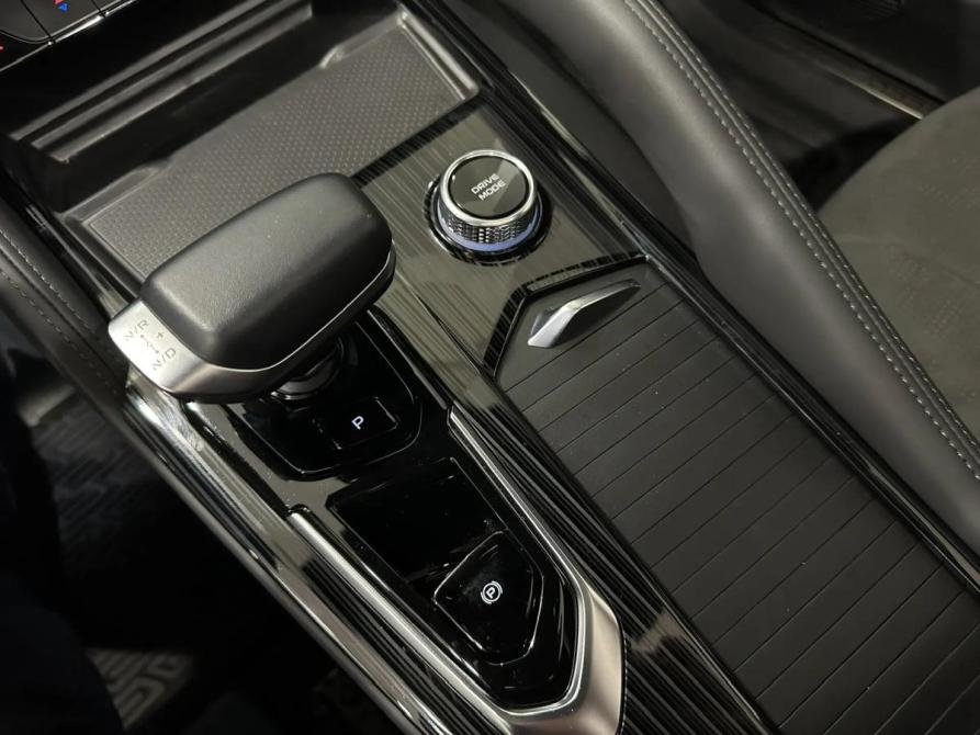 Geely Monjaro I Рестайлинг Мурманск  - изображение 32