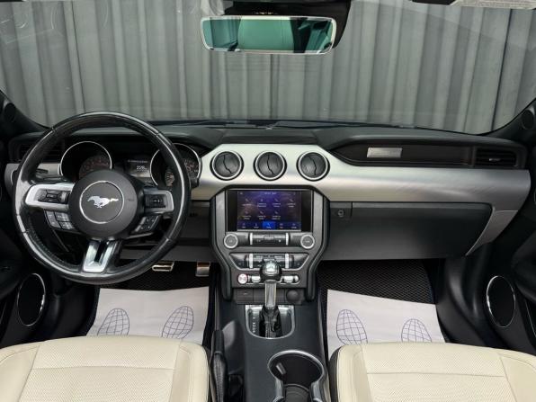 Ford Mustang VI Рестайлинг с пробегом 2022 года, цена 3 599 000 рублей, 64263 км, кабриолет, Автокод Объявления