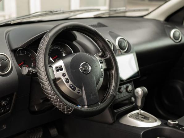 Nissan Qashqai II с пробегом 2013 года, цена 940 000 рублей, 251562 км, внедорожник, Автокод Объявления