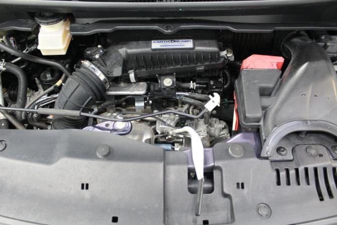 Honda Stepwgn V с пробегом 2015 года, цена 1 750 000 рублей, 82909 км, минивэн, Автокод Объявления