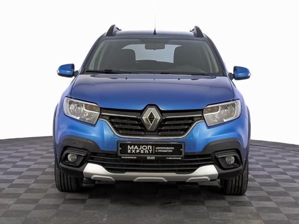Renault Sandero II Рестайлинг с пробегом 2022 года, цена 1 370 000 рублей, 71983 км, хэтчбек, Автокод Объявления