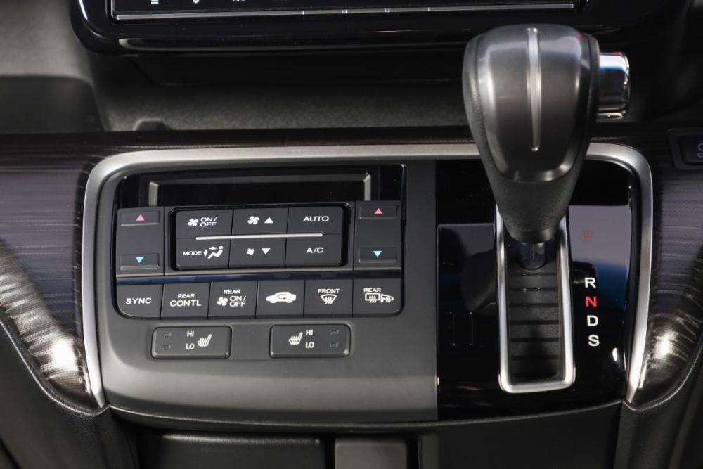 Honda Stepwgn V Новосибирск  - изображение 15