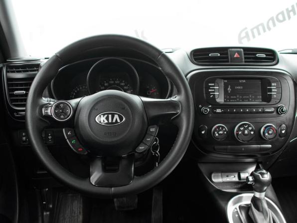 Kia Soul II Рестайлинг с пробегом 2018 года, цена 1 250 000 рублей, 94957 км, хэтчбек, Автокод Объявления
