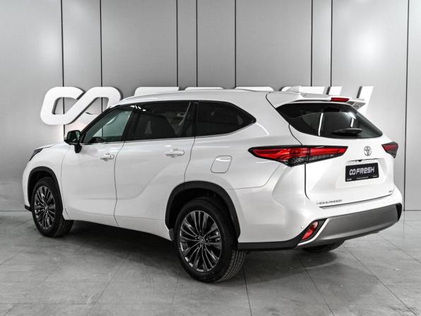 Toyota Highlander IV (XU70) с пробегом 2026 года, цена 5 580 000 рублей, 54 км, внедорожник, Автокод Объявления