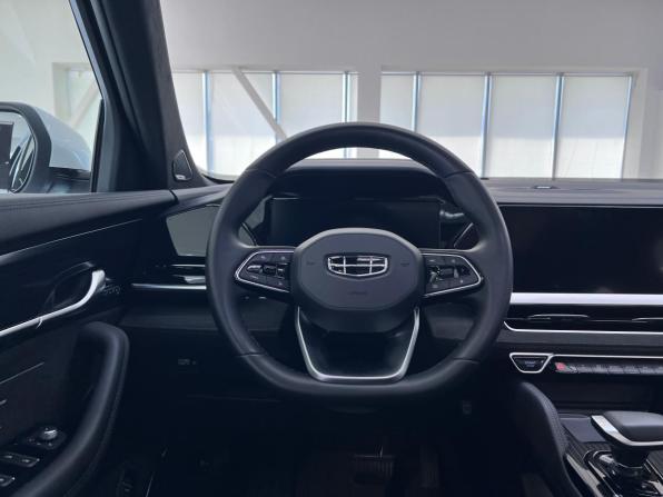 Geely Monjaro I с пробегом 2024 года, цена 3 650 000 рублей, 15310 км, внедорожник, Автокод Объявления