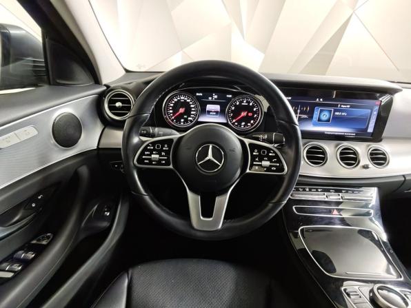 Mercedes-Benz E-Класс V (W213 S213 C238) Рестайлинг с пробегом 2020 года, цена 3 650 000 рублей, 39294 км, седан, Автокод Объявления