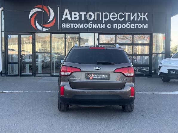 Kia Sorento II Рестайлинг с пробегом 2015 года, цена 2 290 000 рублей, 150828 км, внедорожник, Автокод Объявления
