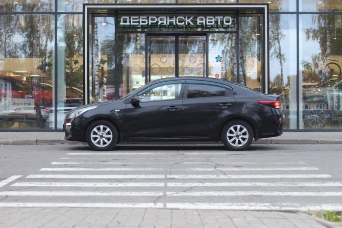 Kia Rio IV с пробегом 2018 года, цена 1 415 000 рублей, 118000 км, седан, Автокод Объявления