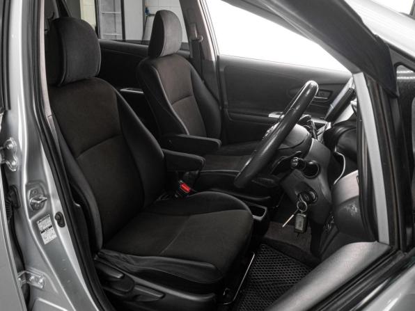 Toyota Wish II с пробегом 2010 года, цена 1 179 000 рублей, 198986 км, минивэн, Автокод Объявления