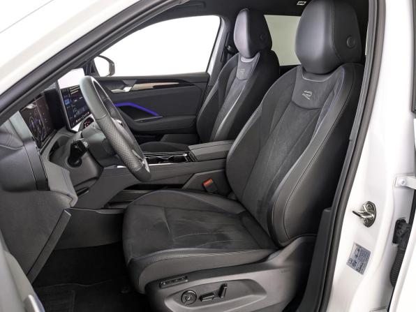 Volkswagen Tiguan III (China Market) с пробегом 2025 года, цена 4 650 000 рублей, 9741 км, внедорожник, Автокод Объявления
