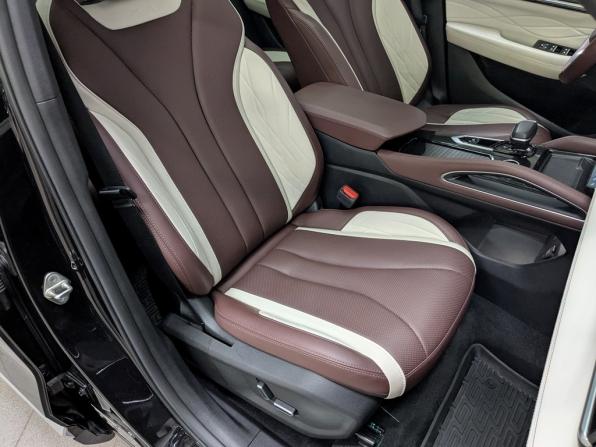 Geely Monjaro I с пробегом 2023 года, цена 2 790 000 рублей, 89462 км, внедорожник, Автокод Объявления