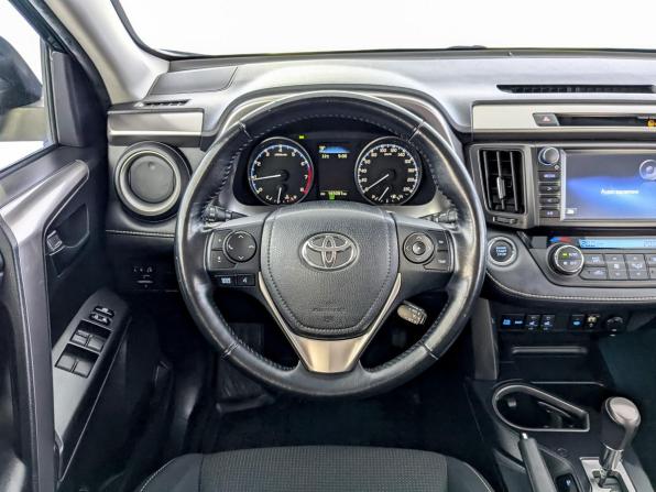 Toyota RAV4 IV (XA40) Рестайлинг с пробегом 2019 года, цена 2 435 000 рублей, 165071 км, внедорожник, Автокод Объявления