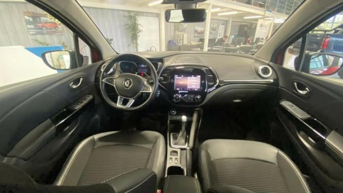 Renault Kaptur I Рестайлинг с пробегом 2021 года, цена 1 598 000 рублей, 63000 км, внедорожник, Автокод Объявления