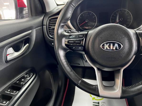 Kia Rio IV Рестайлинг с пробегом 2021 года, цена 1 845 000 рублей, 39174 км, хэтчбек, Автокод Объявления