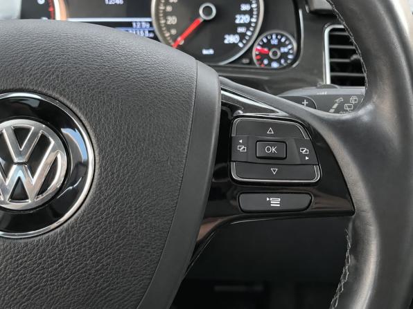 Volkswagen Touareg II с пробегом 2012 года, цена 1 999 000 рублей, 269321 км, внедорожник, Автокод Объявления