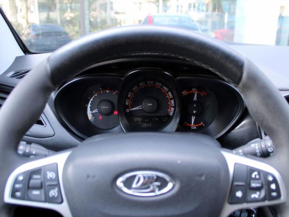 Lada (ВАЗ) Vesta I с пробегом 2018 года, цена 1 015 000 рублей, 72961 км, универсал, Автокод Объявления