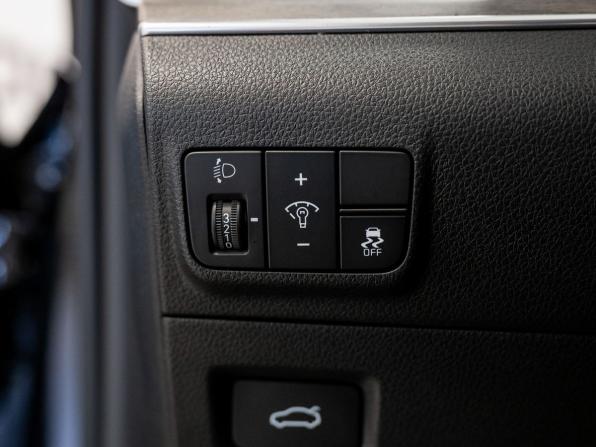 Kia K5 III с пробегом 2021 года, цена 2 350 000 рублей, 83848 км, седан, Автокод Объявления