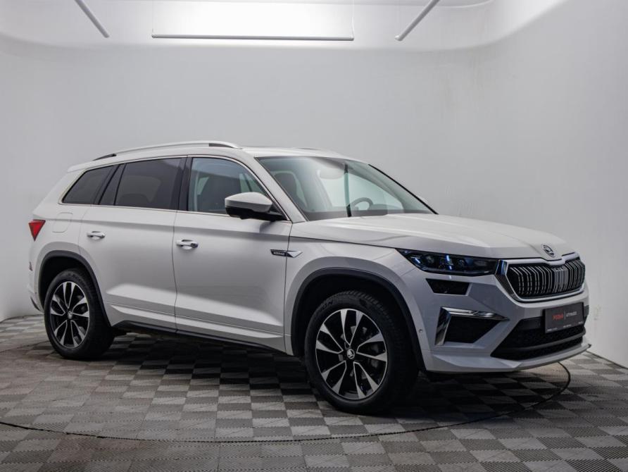 Skoda Kodiaq I Рестайлинг Москва  - изображение 8