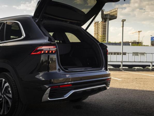 Geely Monjaro I с пробегом 2024 года, цена 3 599 000 рублей, 30740 км, внедорожник, Автокод Объявления