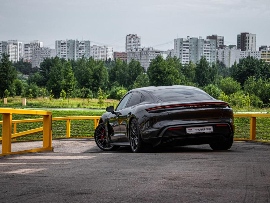Porsche Taycan I Москва  - изображение 19