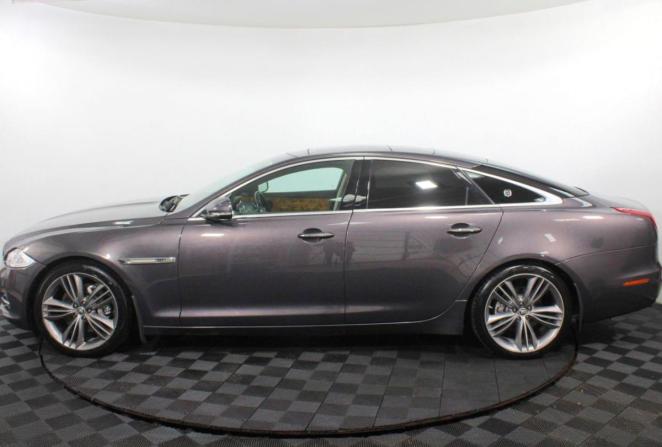 Jaguar XJ IV (X351) с пробегом 2010 года, цена 1 350 000 рублей, 140000 км, седан, Автокод Объявления