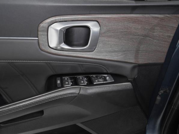 Kia Sorento IV с пробегом 2021 года, цена 3 945 000 рублей, 48074 км, внедорожник, Автокод Объявления