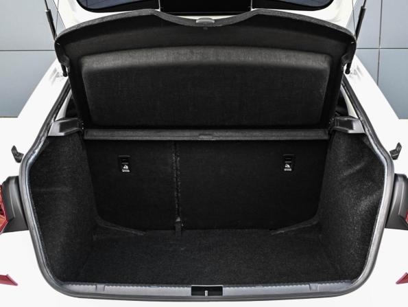 Volkswagen Polo VI с пробегом 2022 года, цена 1 699 000 рублей, 45087 км, лифтбек, Автокод Объявления