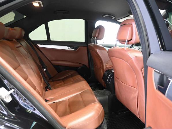 Mercedes-Benz C-Класс III (W204) с пробегом 2007 года, цена 1 069 900 рублей, 400000 км, седан, Автокод Объявления