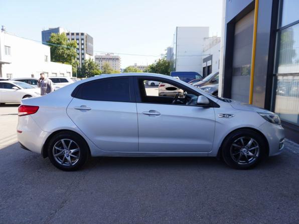 Kia Rio III Рестайлинг с пробегом 2016 года, цена 935 000 рублей, 156189 км, седан, Автокод Объявления