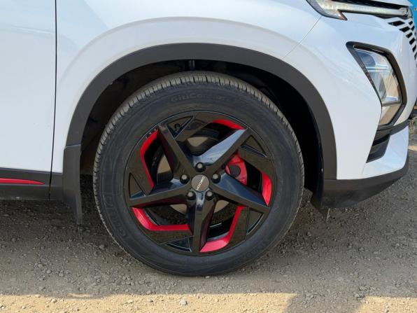 Omoda C5 I с пробегом 2023 года, цена 1 810 000 рублей, 51542 км, внедорожник, Автокод Объявления