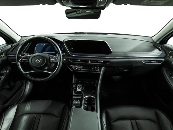 Hyundai Sonata VIII (DN8) с пробегом 2021 года, цена 2 425 000 рублей, 107494 км, седан, Автокод Объявления